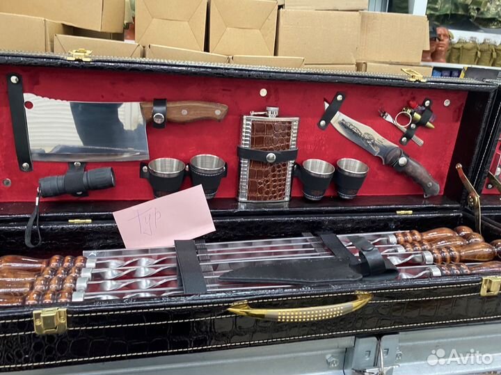 Набор шампуров подарочный в кейсе новый