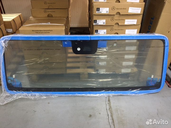 Лобовое стекло Mercedes W464 W463