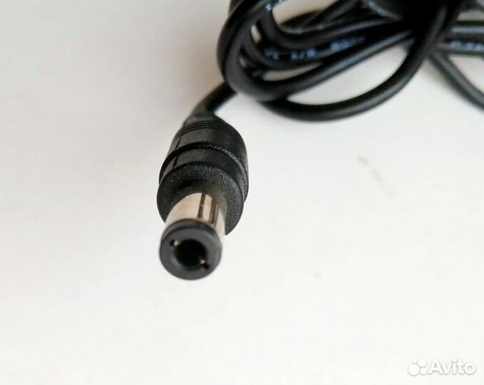 Блок питания для руля Logitech Driving Force, MoMo