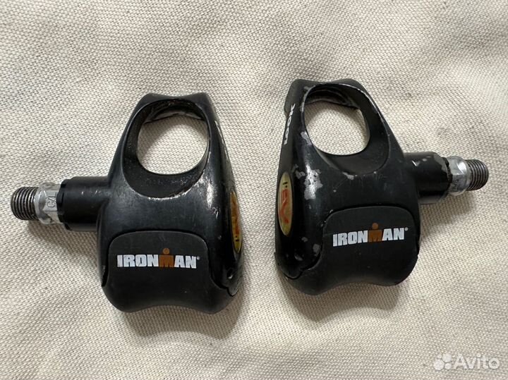 Контактные педали Look