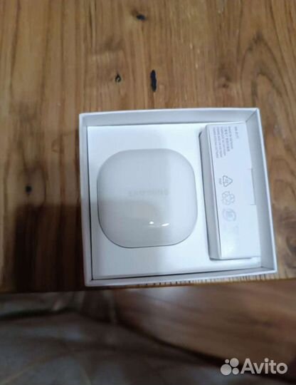 Беспроводные наушники samsung galaxy buds 2