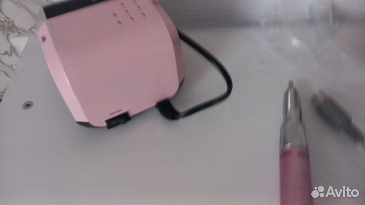 Аппарат для маникюра и педикюра