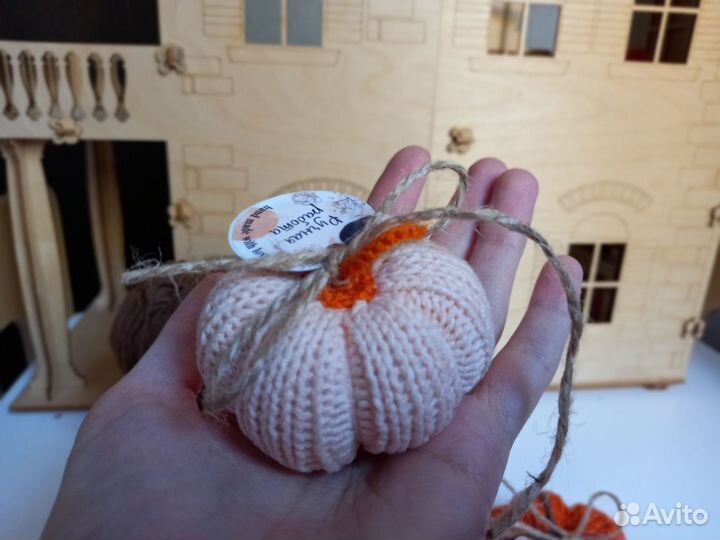 Вязаные тыквы игрушки для декора