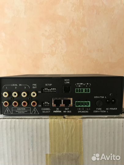 Стереоусилитель Revox M219 room amp