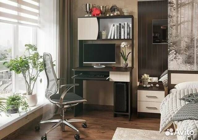 Стол компьютерный №2