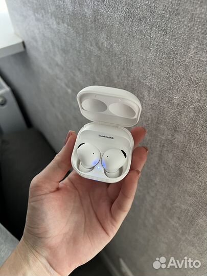 Беспроводные наушники Samsung Galaxy Buds 2 Pro