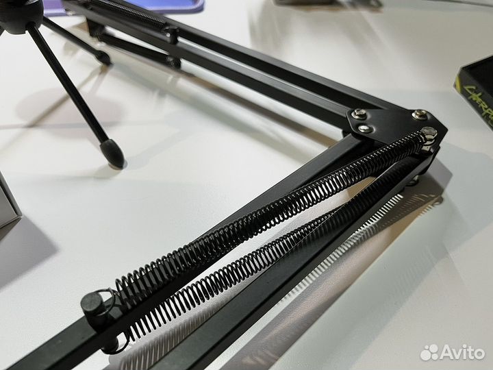 Микрофон fifine k680