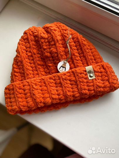 Шапка женская вязаная