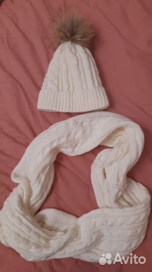Комплект шапка и снуд
