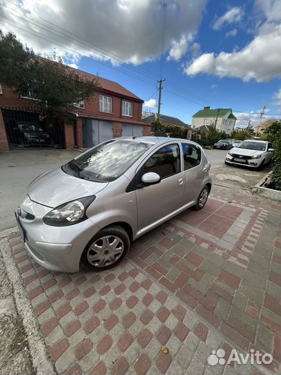 Toyota Aygo 1.0 AMT, 2008, 130 000 км