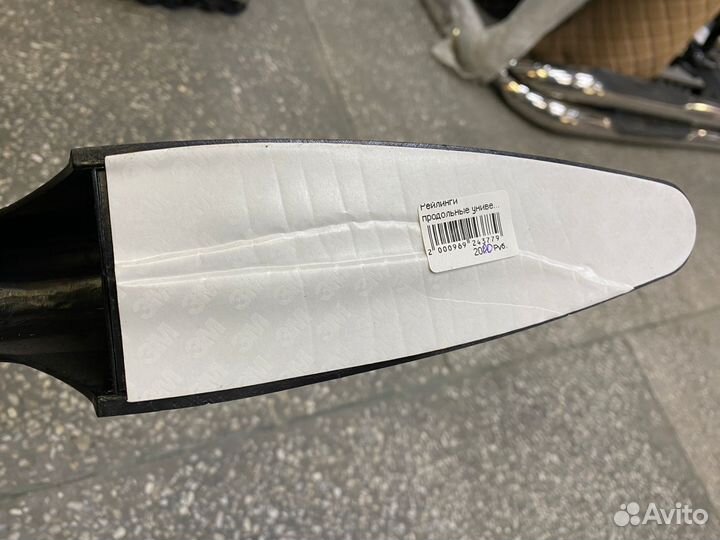 Рейлинги на крышу автомобиля