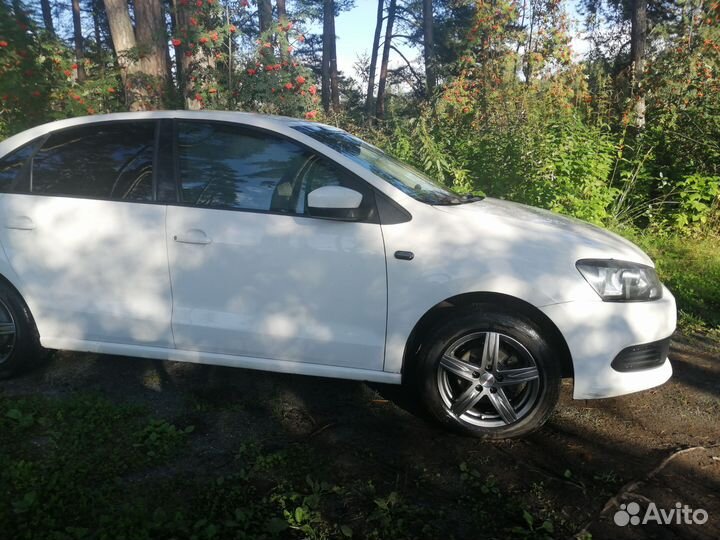 Volkswagen Polo 1.6 AT, 2013, 138 000 км