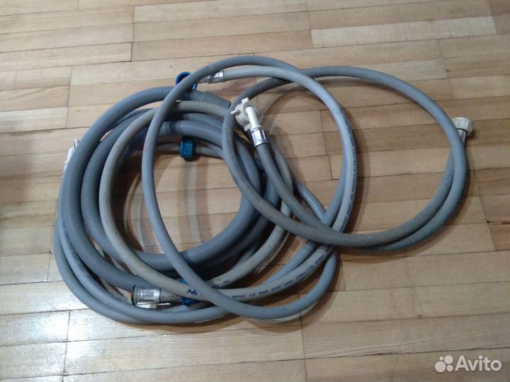 Шланг от стиральной машины