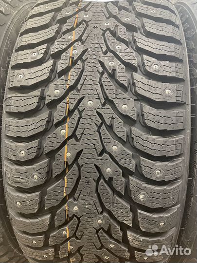 Nokian Tyres Hakkapeliitta 9 SUV 275/45 R20 и 305/40 R20 112T