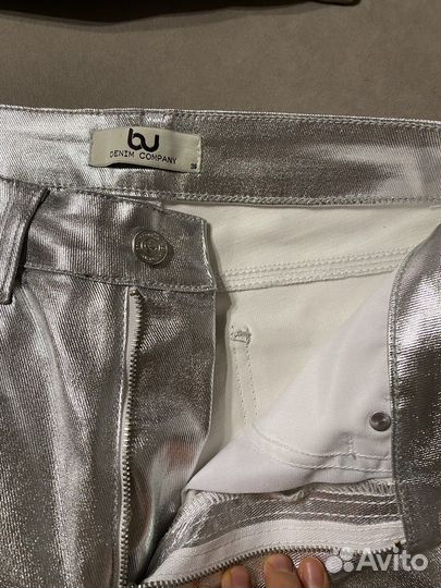 Джинсы металлик