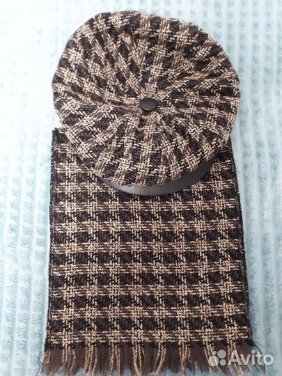 Кепи женская и шарф