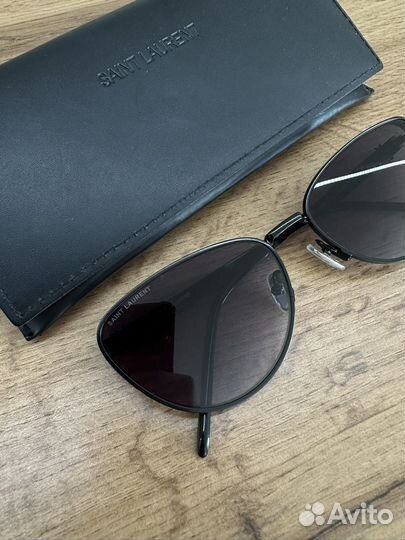 Солнцезащитные очки ysl saint laurent