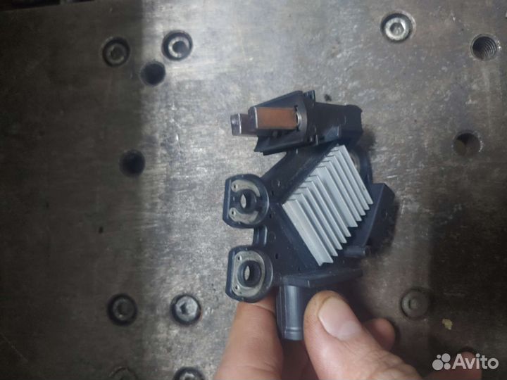 Реле регулятор генератора solaris, rio