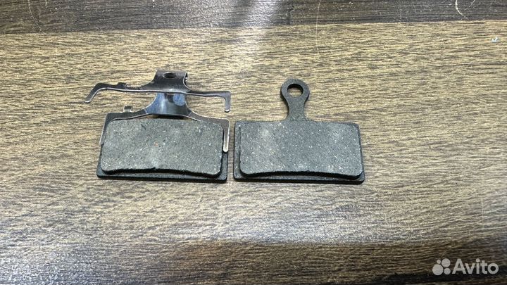 Тормозные колодки Shimano XTR XT SLX deore