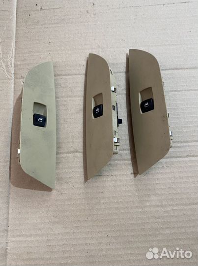 Кнопка стеклоподъемника BMW X1 E84