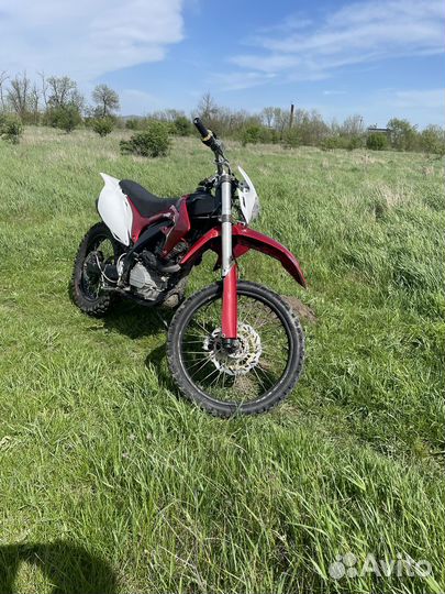 Продам enduro XR250