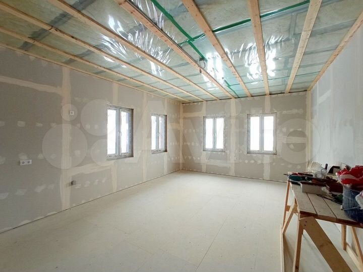 Дом 219 м² на участке 12 сот.