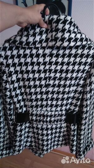 Пальто демисезонное