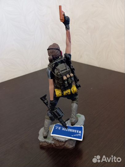 Фигурка из коллекционного издания Division 2