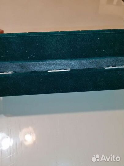 Рюмки и пепельница