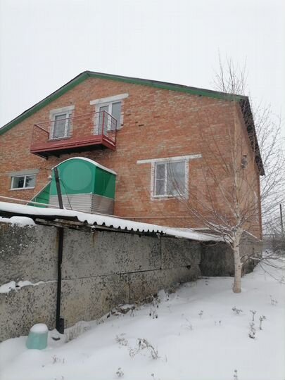 Дом 214 м² на участке 29 сот.