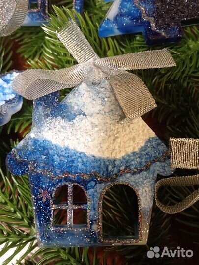 Новогодние игрушки из эпоксидной смолы