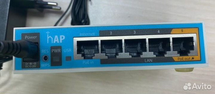 Wi-Fi роутер MikroTik RB951Ui-2HnD, белый