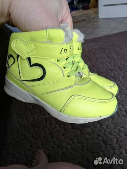 Зимний комбинезон для девочки