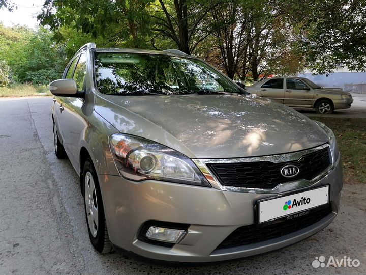 Kia Ceed, 2012