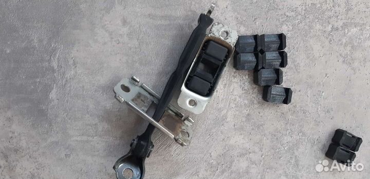 Ремкомплект ограничителей дверей Kia Rio