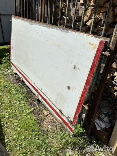 Ворота полуприцепа krone