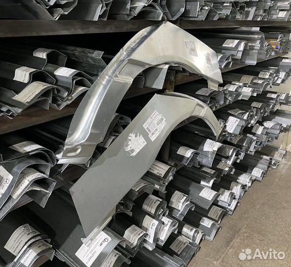 Арка левая Mercedes W203 2000-2008 (Klokkerholm)