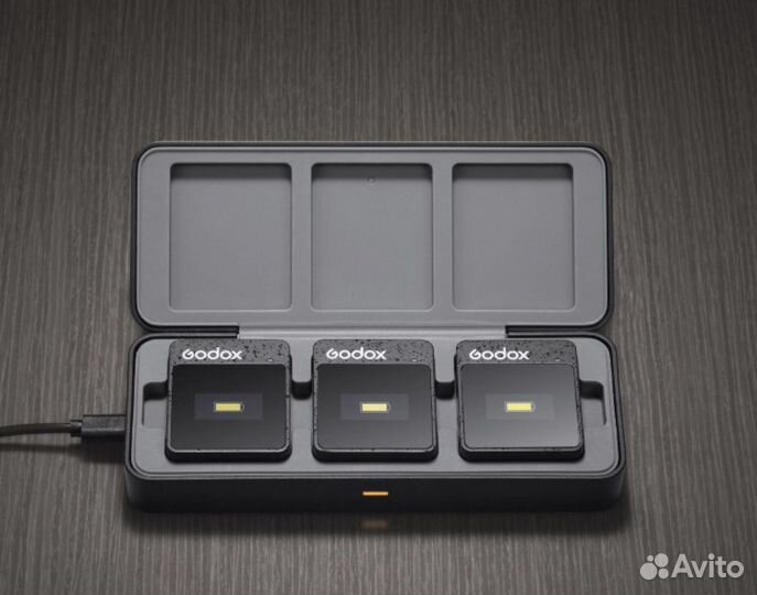 Петличная радиосистема Godox MoveLink II M2