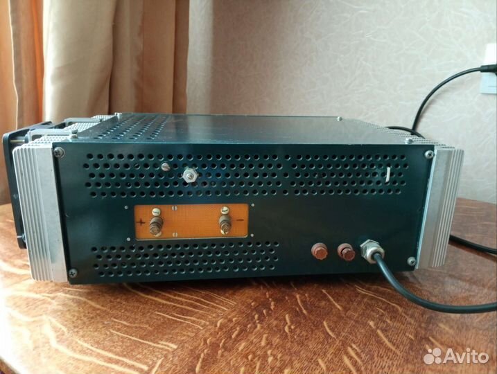 Источник питания трансформаторный 13.8V 20A