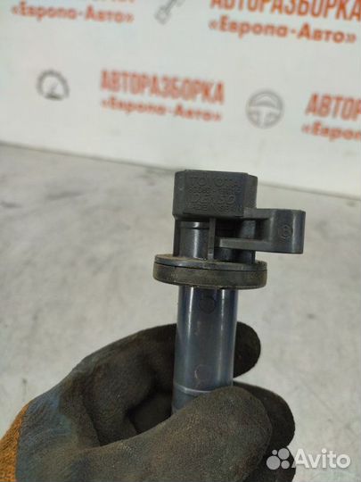 Катушка зажигания Toyota Corolla E12 седан 1.6 L
