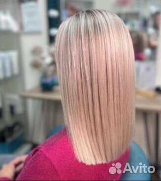 Модель на окрашивание Блонд