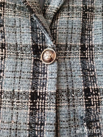 Пиджак женский голубой в клетку 44-46