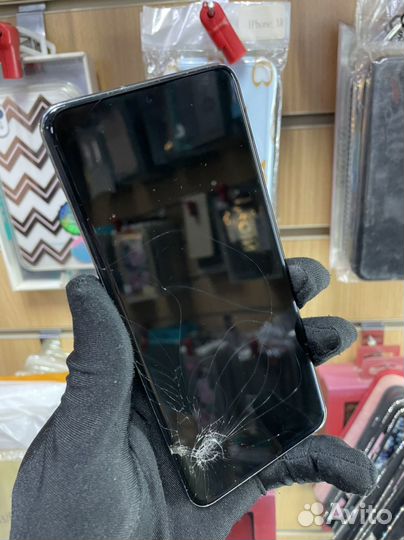 Samsung Galaxy S20 разбор