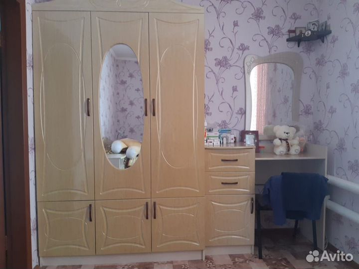 Спальный гарнитур бу