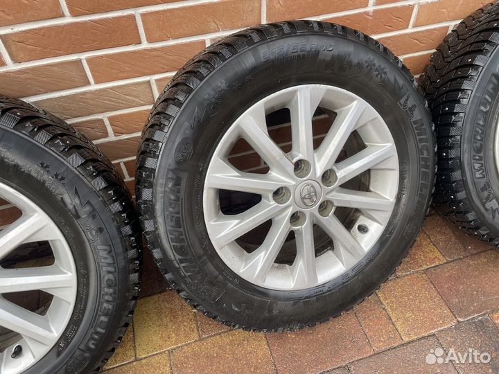 Колеса зима Камри 50, 16(оригинал)