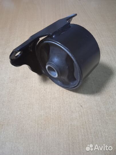 Подушка двигателя передняя Киа Сид 1 / Элантра 4