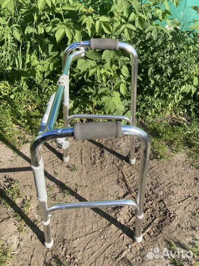 Ходунки для взрослых