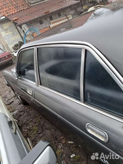 Стёкла на Jaguar XJ 1984 г.в