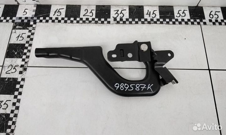 Петля решетки радиатора Renault Trucks T-Series