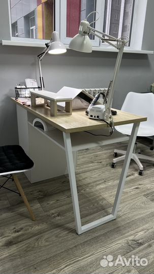 Стол для маникюра